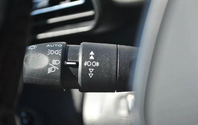 Peugeot Rifter cena 72900 przebieg: 132655, rok produkcji 2019 z Miastko małe 232